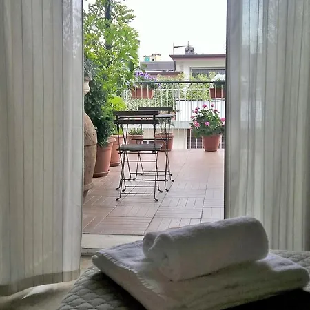 فندق مبيت وإفطار Cameracaffe Centro