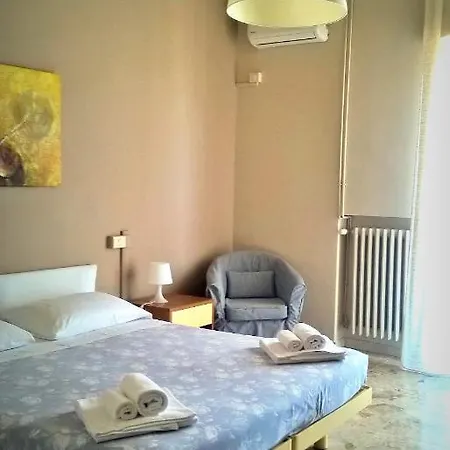 Cameracaffe Centro فندق مبيت وإفطار أريتسو