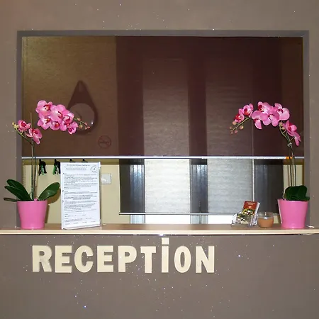 فندق مبيت وإفطار Cameracaffe Centro 3*