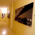 Oda ve Kahvaltı Cameracaffe Centro 3*