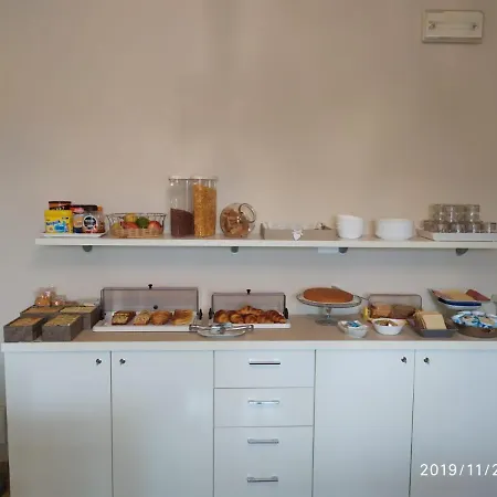 Cameracaffe Centro Oda ve Kahvaltı 3*
